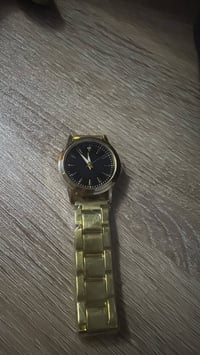 ساعات • أي قطعة • خاص