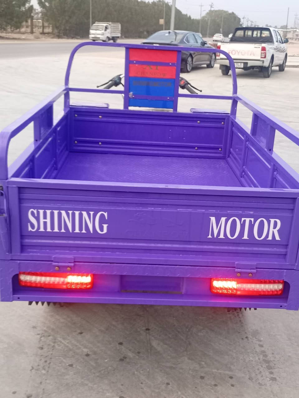 سلام عليكم اخي ستوته للبيع موديل 23 طالعه 25 بعدها زيرو وخير من الله كفاله أوراق  أسكنر مو اصولي سعر 2450 قفل بدون عمله قفل 
***********
