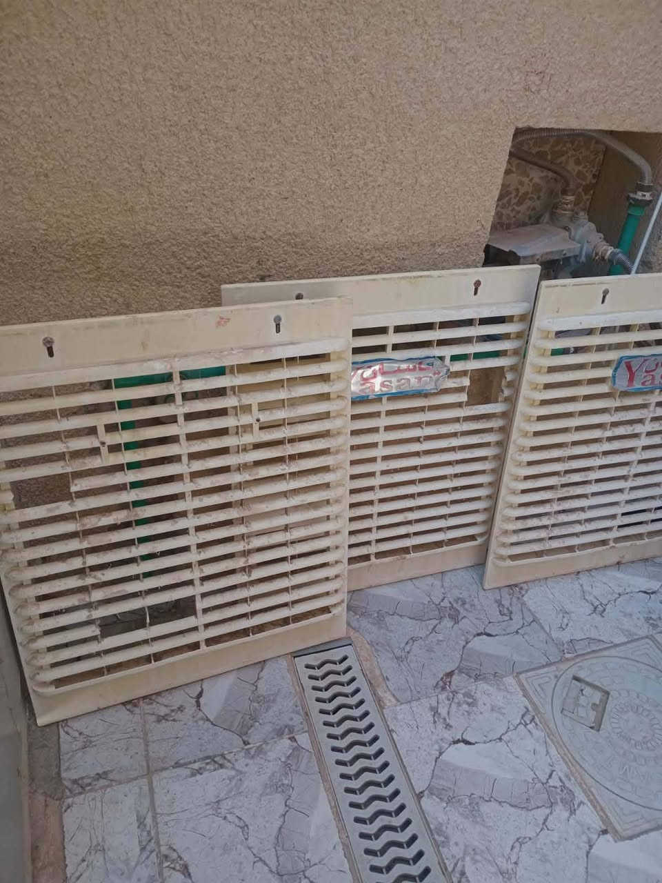 مبرده شغاله سرعتين
‏‪***********‬‏ اتصل على الرقم المكان كربلاء الساهرون قرب محطه البانزين البشارع طارق 
السعر 75
البيبان بلاستك
