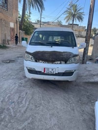 جنبي للبيع السيارة نضيفة وخير من الله مناقصها اي شي كبل لشارع كير ومكي...