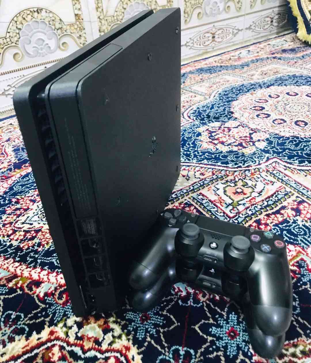 Ps4 slim مهكر نظام (١٢.٥٢) آخر تحديث كولدهين
لوك ستيكر استخدام شخصي نظيف جدا أداءه فول ..١٠٠% 
(1TB) مو نص
ملحقاته أثنين جوستكات (أصلي)
واير hd واير av واير شحن جوستك
ألعابه:
Pes2021
Pes2016
Pes2007
Gta5
Mafia 3
Spiderman mails 
Elden ring
يحتوي على ثيمات
الذاكرة بعد تلزم العاب خير من الله  واضحة بالمقطع بيه بعد فوك النص
مكاني بغداد م الكمالية 
السعر ٣٤٠ وبيه مجال بسيط
***********
