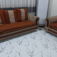 ٥ قطع • ١٠ مقاعد • نظيف