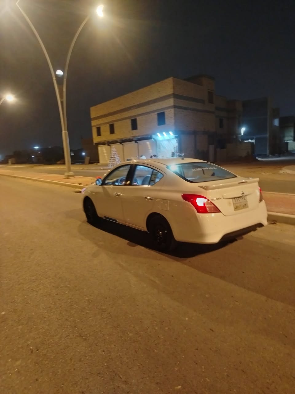 سلام عليكم نيسان سني مديل 2021 هندي بليته زركه
رقم أربيل
مكفوله ضربه وتبديل وصبق
مكينه وكير وحداديه تخم تأير تبريد خير من الله
سعر 102 $ وبيهه مجال لشراي
مكان سياره بصره حي بغداد شارع المكاتب
رقم الهاتف ***********
