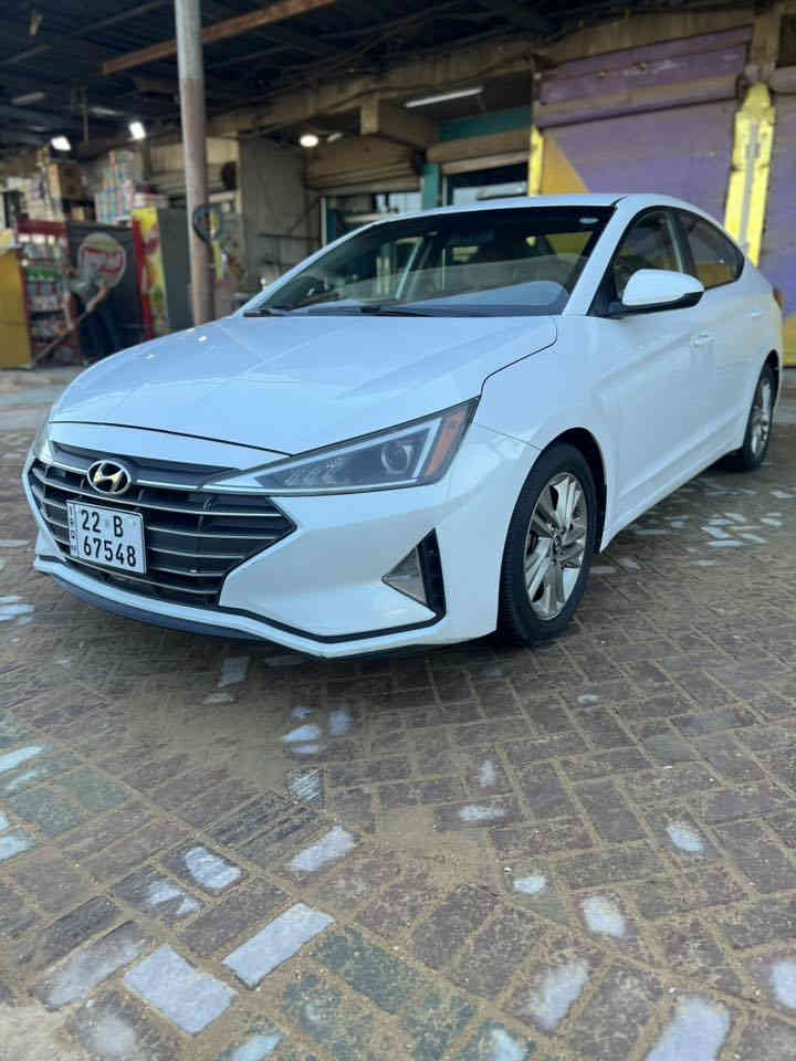 سلام عليكم النترا موديل 2019 وارد امريكي حادثه شخط داير السياره موضح بل صوره بدون ايرباك بدون تبديل بيه بارد بل جاملغ الامامي والسونار بل صور موجود رقم اربيل بسمي 
مواصفات السياره نص فول رادار امامي رادار خلفي رادار جانبي وضعيات قياده لايت زنون كهربائيات كامله شغاله مكينه وكير خير من الله فقط المكينه بيه خيط تبخير السعر 127 وبيه مجال 
الهاتف *********** العنوان بغداد
