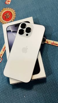 آيفون ١٦ برو ماكس • ٢٥٦ • بطارية ٩٤