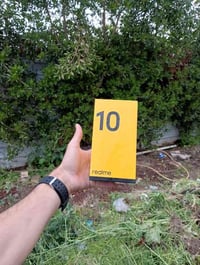 ياالله السلام عليكم شباب  :  * ريلمي  realme  10 •  ذاكرة 256 يدعم 3 ش...