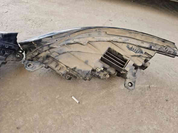 زوج لايتات سوناتا ٢٠٢١ /٢٠٢٣ شغالات كامل مكاني بغداد
زوج لايتات
جهة السايق لد ضعيف  ٢٠٠ الف 
***********
