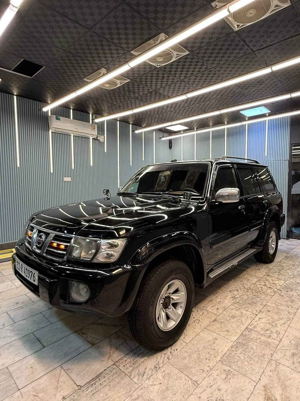 السلام عليكم
سوبر سفاري باترول ٢٠٠٢ 

مكينه 4800 vtc 

فول مواصفات ( كشنات جلد كهرباء- كير اوتو -فتحه -تحكم ستيرن -ثلاجه -٧ مقاعد )

عليها ادامه كامله من جميع النواحي

مكفوله من الحادث 
صبغ حزام بسبب جراد 

كير مكينه صدر تايرات فيول بم نوزلات 

عليها منظومه غاز جديده بعدها ٨٠ لتر 

رقم بغداد هزه وسنويه جديده 

سياره كامله وجاهزه من جميع نواحي الحمدلله

مكان السياره بغداد  

السعر ١٤٠ وبيها مجال

***********
