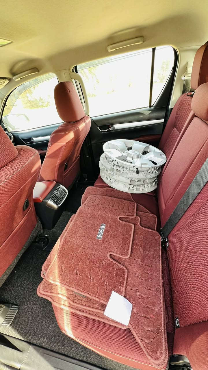 تويوتا هايلوكس 2024 ساز 4*4
رقم اربيل  الدولي

ضمان شركة تويوتا العراق SAS

فول مواصفات

مرأة شفط كهرباء

شاحن موبايل

بنيد جكات

شاشه كبيرة

كاميرا 

تبريد كشنات 

كشافات لد

تحكم ستيرن 

حساس امامي خلفي اصلي

تبريد خلفي امامي

الاستفسار 

***********

***********
