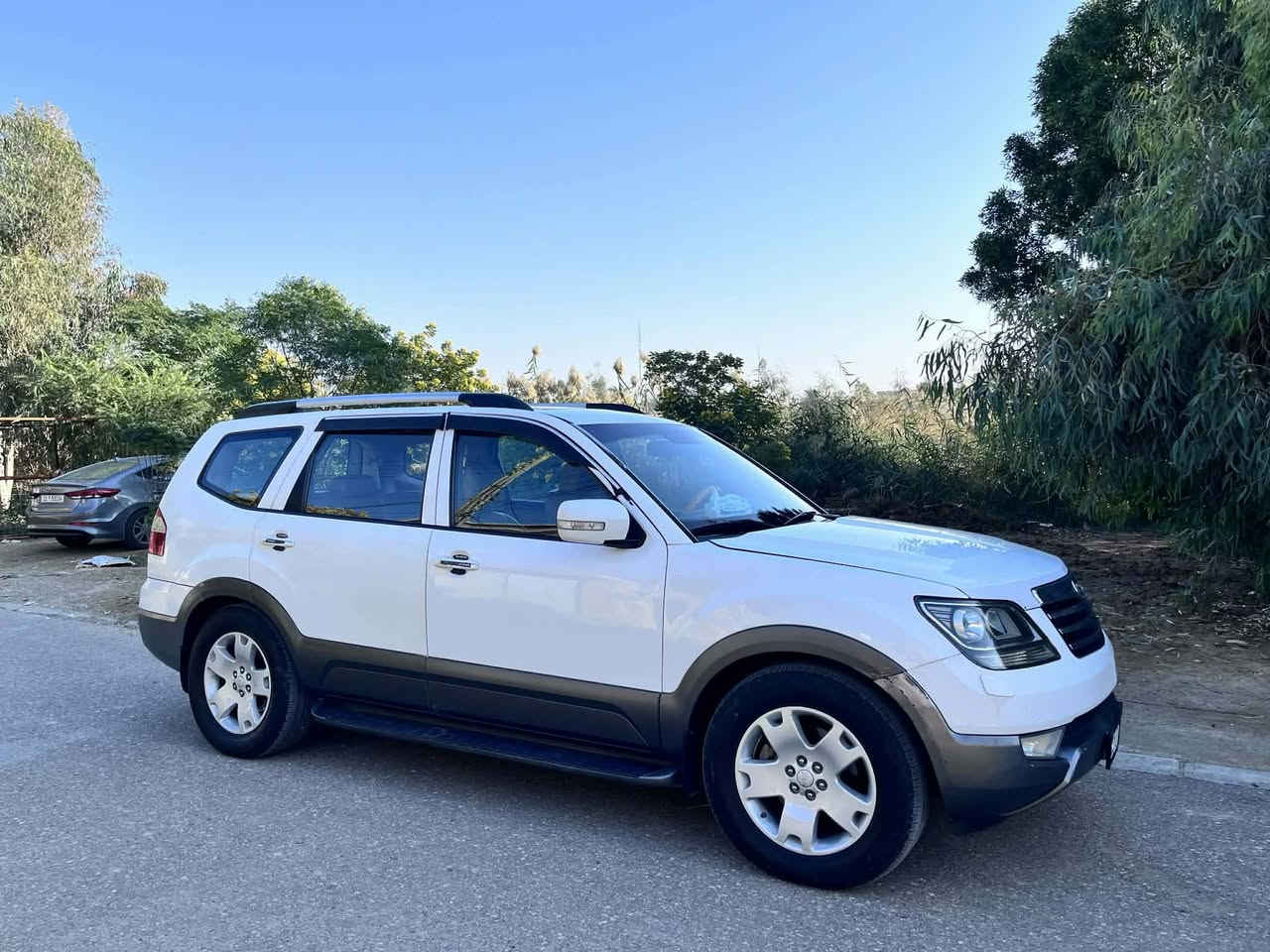 سلام عليكم كيا مهافي (خليجي) 2011 الفئة الولى 1/1 رقم بغداد بسمي تحويل ثاني يوم ول سونار بل صور
المواصفات:
محرك ٦ سلندر 3.8، تشغيل بصمة + بصمة ابواب، لايت زنون + بك لايت led، فول تحكم ستيرن + مثبت سرعه، ذاكرة تخزين الكشنات، وتدفئة كشنات، كشنات جلد /بصمه   حساسات خلفي + كاميرا، فتحة سقف سلايت روف، مري جانبية شفط + قلابة عند الرجوع للخلف، مراية وسطية تعتيم اوتو، ثلاجة بالتجوة، جنطة شفط،  فور ويل دفع رباعي، 7راكب تخم تاير جديد، تبريد ثلج، ستيرن كهرباء، زراكات لايت.     
السعر خاض.  
للستفسار.: ***********
