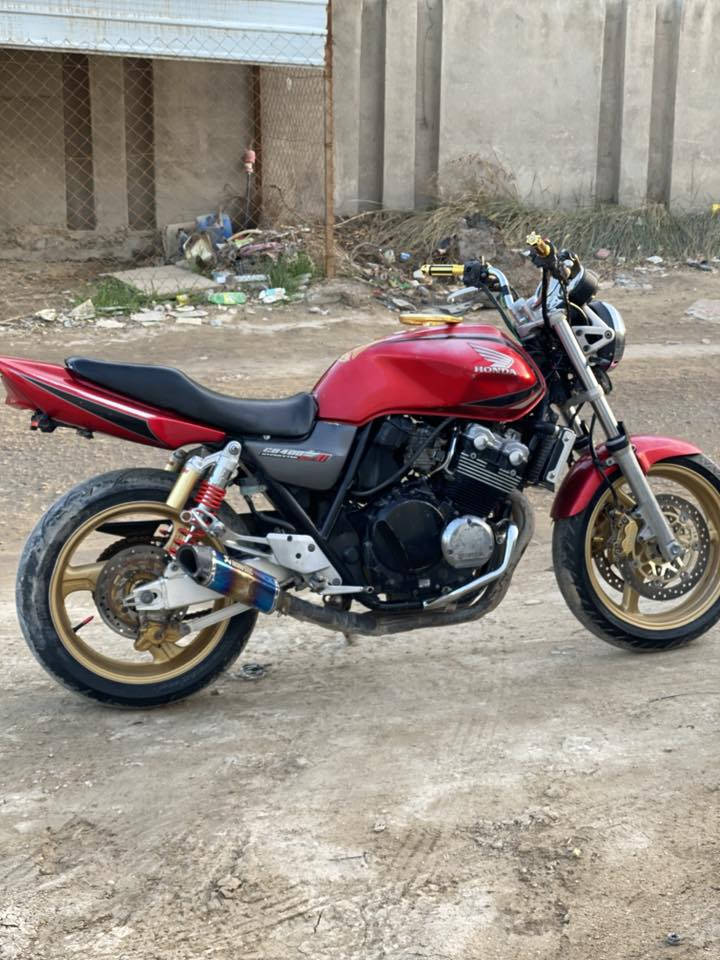 السلام عليكم من رخصت الادمن دراجه نزل من سعر دخلت مشروع وريد أبيعه تجي تفحص جيب فيترك وتعال اتكفلك محرك وكير مزوده خارجيا دراجه ناشفه شراي يجي وساهلً ويا وشلع أعيوني لي يجيني بسعر زين كبل أبيعه وياه اوراقه كامله***********
