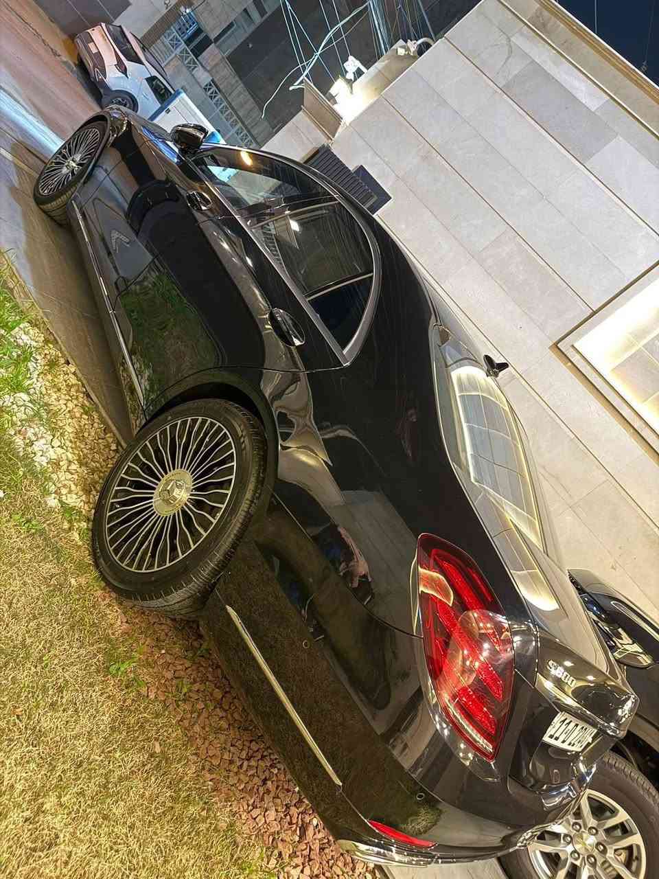 السلام عليكم للبيع فقط 
مارسدس  2018 . S 500

5 فصوص فول مواصفات

وكالة المانيا ضمان دولي بصمتين

محرك v6 سته سلندر

ماشه 91 الف km

السيارة مكفوله من كلشي بدون اي نقص

تخم ويل تخم تاير قبل يومين شديتهن

رقم بغداد بسمي 

السعر 49000$ وماكو اس وبهيج جمال  و

هيج سعر

العنوان. بغداد. زيونه  

***********
***********

‭0783 100 1011
