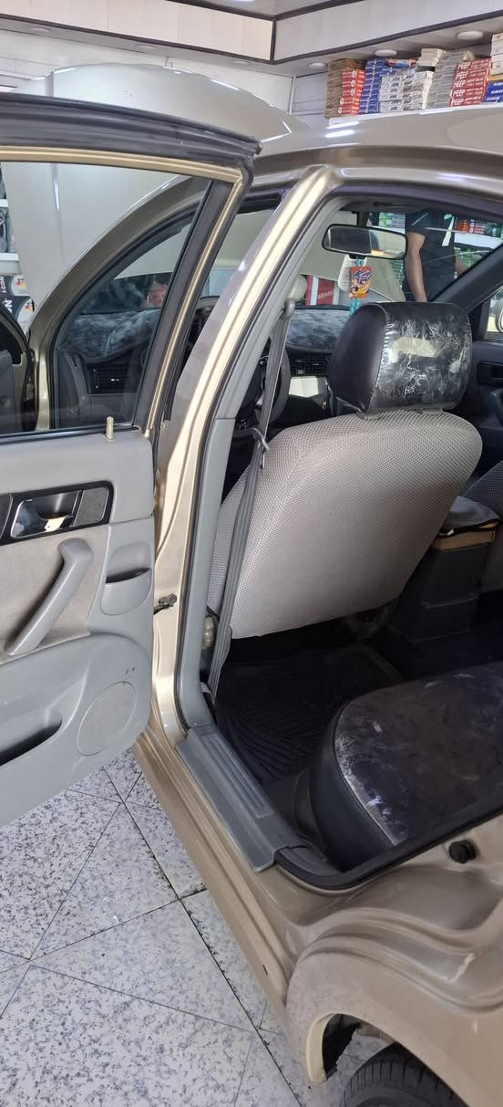 سلام عليكم 
اوبترا موديل 2010
كير محرك جدد شرط فحص
باتري تخم تاير تبريد 
جاهزه من كل نواحي رقم سليمانية ب اسمي تحويل ثاني يوم
ماكني بغداد الدورة حي صحة 
رقم  ***********
سعر
