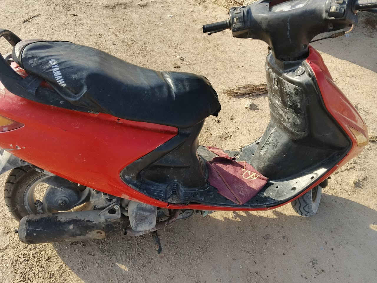 سلام عليكم دراجه فراشه للبيع الدراجه الهندر مالته لاطش ما دري شنو السبب كهربائيات كله شغاله عوزه بس باتريي
 سعره 170 بيه مجال 
*********** 
مكاني خان النص 
متواجد على فيس
