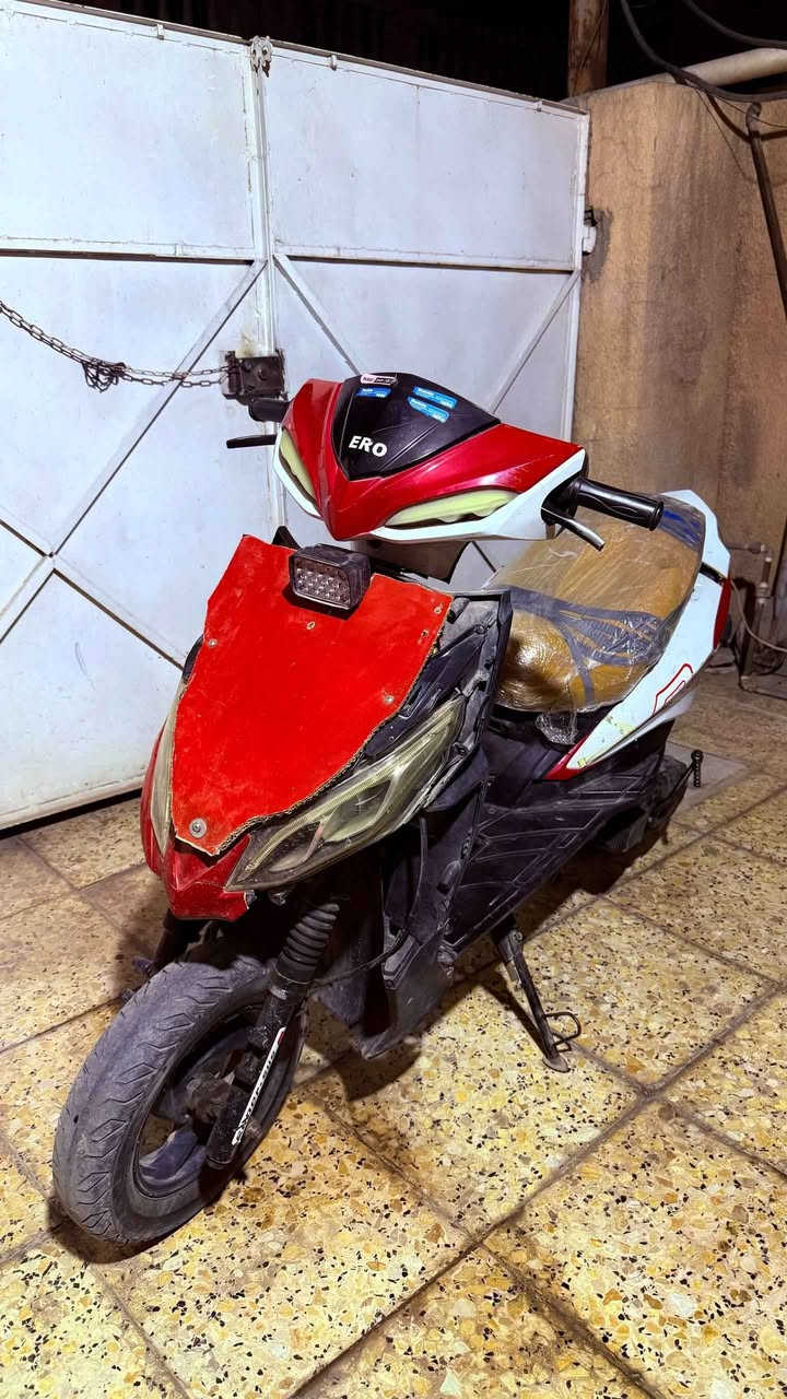 دراجه سكنس صيني شغالة مجفته قبل كم يوم و كلجات جديدة سرعة ١٢٠ ولفات جديدات و سوادات زينه لاكن ينرادلها ترتيب ابيع كوم حديد لان ما تشحن البطاريات و تكعدهن السعر 225 و المكان بغداد الدورة و يرحم والديك لا تكسر بالسعر سعر التجفيت كلفني 90 الف و ولفات ويا الكراين كلفني 15 الف و الكلجات ب50 و كابريتر نضيف المكان بغداد الدورة و دهن مبدل جديد و دهن اكسل و حتى هلال هندر و بنز بريك و قفل جنطة جايب بس بعدني ما شادهن كلفني ٢٥ الف يعني جاي ابيع الدراجة بخسارة بغداد, العراق


**إذا كنت صاحب هذا الإعلان وتريد حذفه لأي سبب، رجاءا أرسل رسالة إلى الدعم الفني**