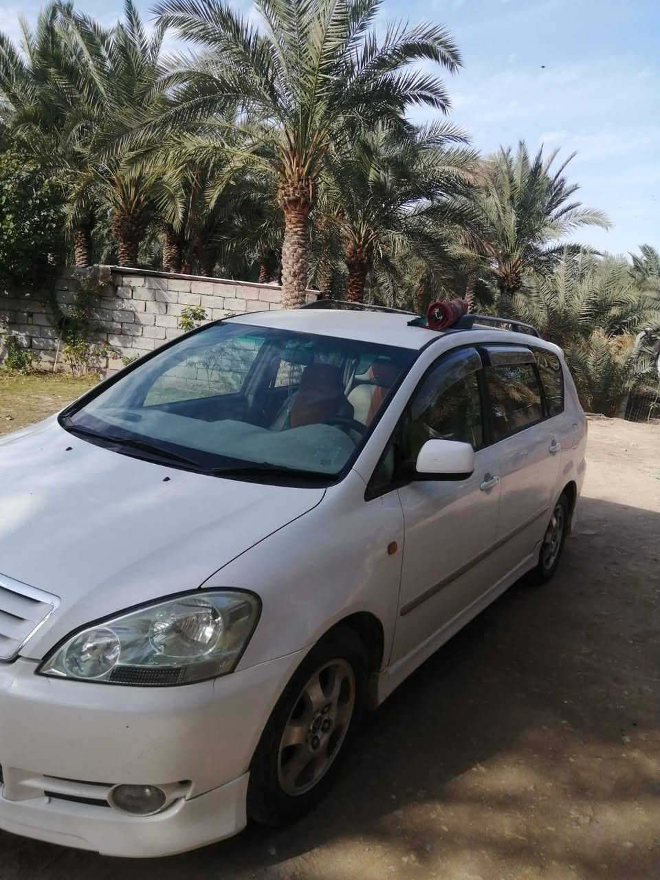 السلام عليكم.  ابصم موديل 2002 ابيض صدفي.  بأسمي رقم انكليزي.  سنويه لغايه 2031. كفاله عامه  تبريد حداديه تخم تاير جهازه السياره كفاله عامه.  شاشه. لايت زنون.  للستفسار الاتصال.  ***********. الناصريه مركز...  واتساب او الاتصال على الرقم
