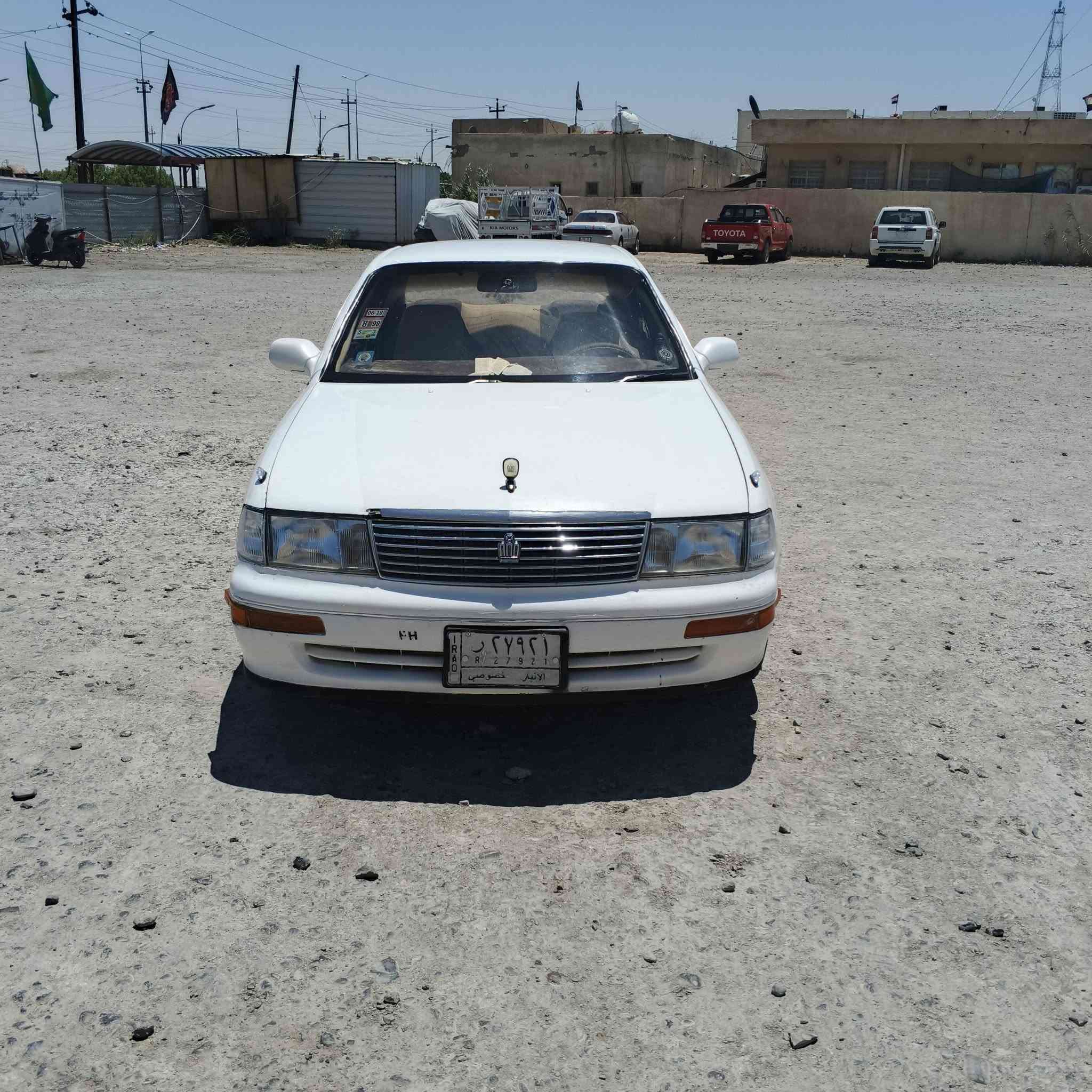 السلام عليكم بطه متصل سيارة جديده خير من الله مكينه كير كفاله تبريدثلج حدادية تخم تاير سيارة جاهزة كهربائيات كله شغاله دواخل جديده غرفة جنطه سيارة مابية اي نقص سنويه لل٢٧ سيارة راعية بنفس المنطقة يمنه العنوان ناصرية قلعة سكر السعر المطلوب 42 وبيه مجال الاتصال ع ***********
