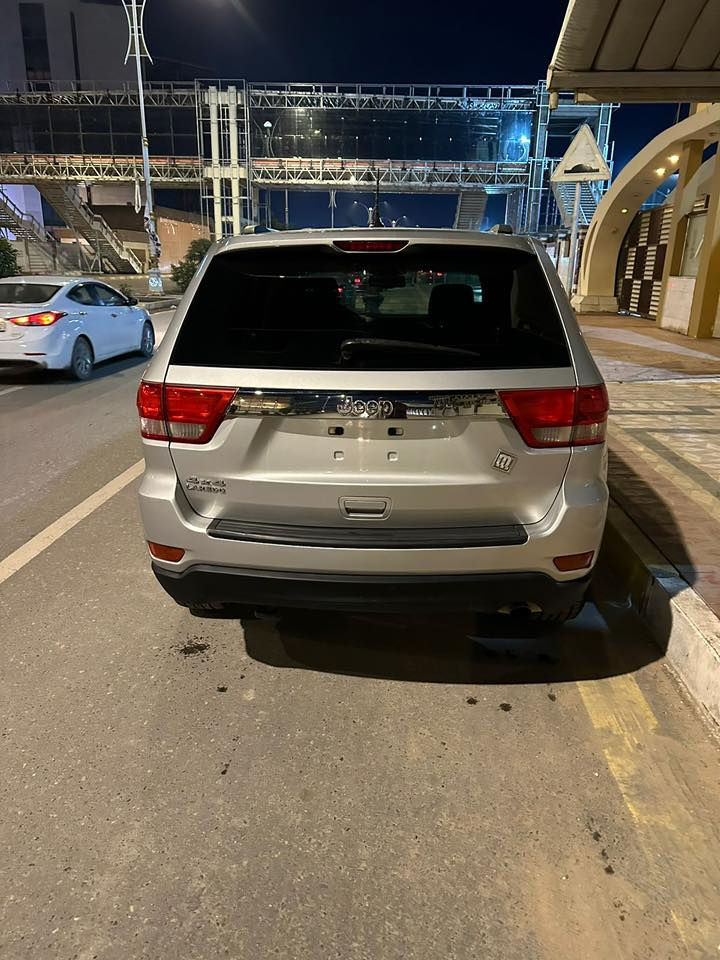 السلام عليكم للبيع فقط بدون مراوس ادوات دخول جديد مكفوله كص وكلبه وعشائر وإنتربول جاهزه للخير 

مكينه 6سنلدر 3600 

السعر 90 وبيهه مجال بسيط 

***********
