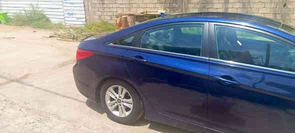 سلام عليكم سوناتا مديل ٢٠١٤ مظلع وارد أمريكي رقم بابل نكليزي رقم صاحب السياره *********** مكانه بغداد
