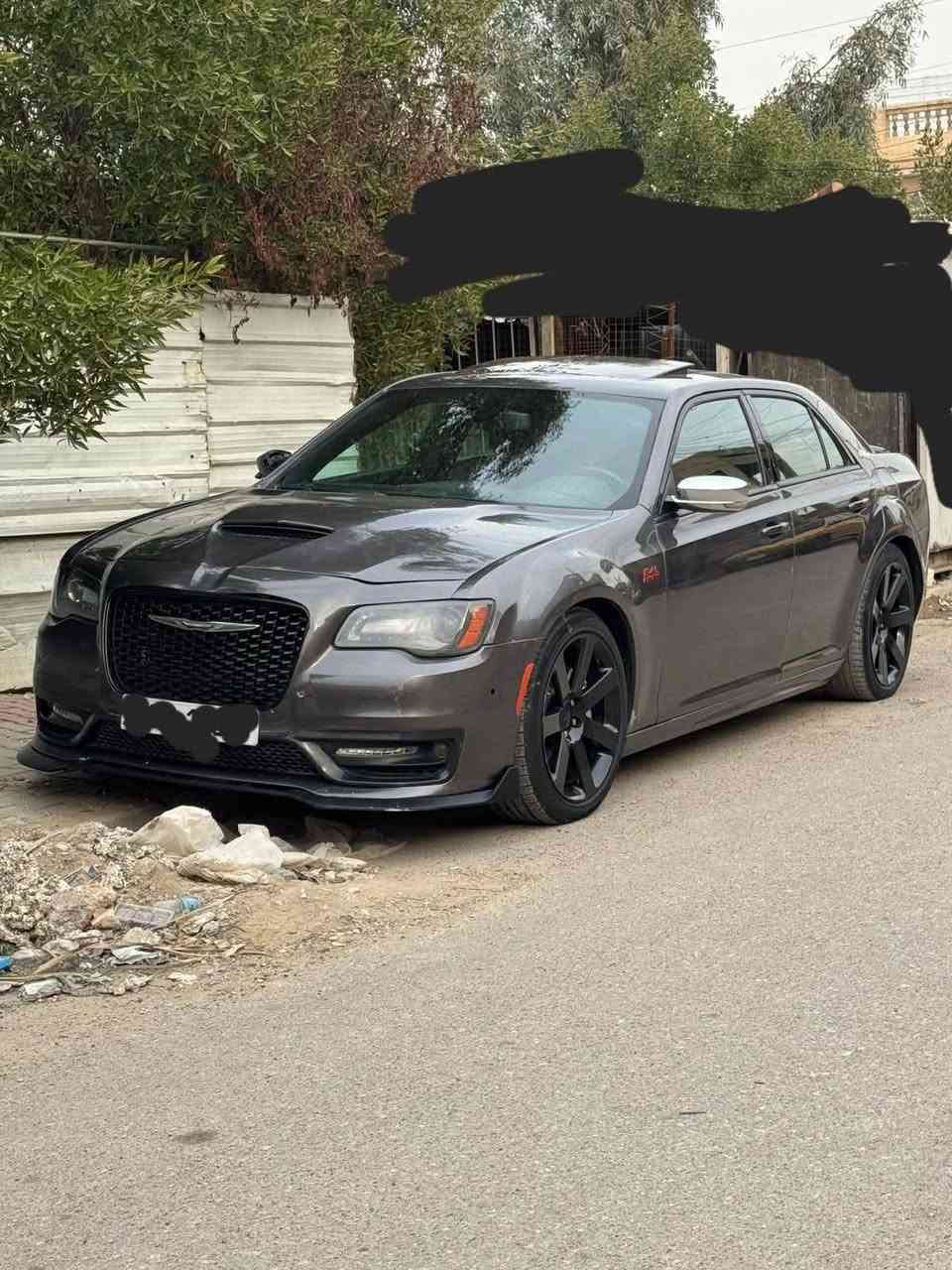 السلام عليكم أدوات
أوباما موديل ٢٠١٩ .  
سياره SRT أصل ...  
غني عن تعرفيف موصفات 
فول فول فول موصفات الاخير 
مكينه كير حداديه تايرات كفاله 
سياره حته الحجر صالنصه بيها ..
كولها ابلاديه شرط برغي ممفتوح بيها بجم عريض احلى من صور سياره السعر60 وبيها مجال قليل 
شراي يتصل .. ***********
