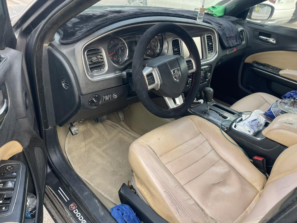 السلام عليكم جارجر 2014حدادية خير من الله تخم تاير جديد  بيها تورباين بس عتة بيها
السعر 125 وبيها مجال 
رقم بغداد تحويل مكانها بغداد 
لاستفسار ***********
