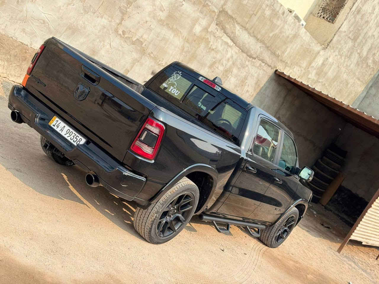 السلام عليكم ( بيع او مراوس شي مرتب ) 

رام 2019 لونك ستار LONG STAR بلاك توب 
باب طويل بدي قصير المرغوب مكينه 8/5700
مواصفات فول للاخير ما عدى البانوراما 
رادارات حساسات شاشه تيسلا  عدسه دوارة الى اخرة …..
السيارة كفاله داخله تقرير تعمل وتسير 
رقم بـصـره الجديد هزة جديدة 
العنوان بـصـره المطيحة 
السعر ٢٩٣ بيها مجال حك الجية 
*********** البصرة, العراق
