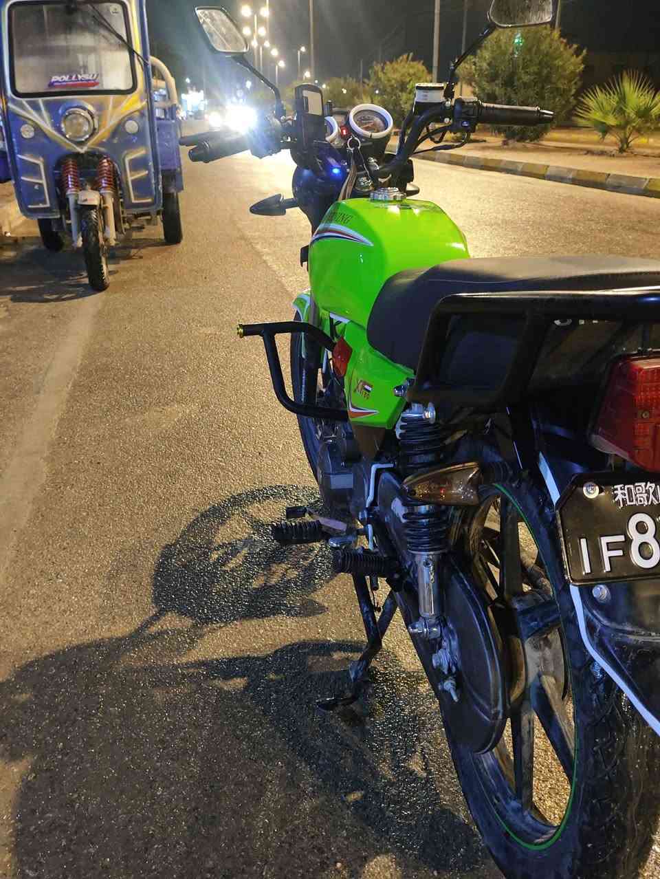 سلام عليكم 
شينك للبيع 
صار شهرين من مشدود 
ماشي الفين 
بعدك ابن عم صندوك 
مابي اي نقص 
السعر 900
عنوان رأوه 
الاستفسار ***********
