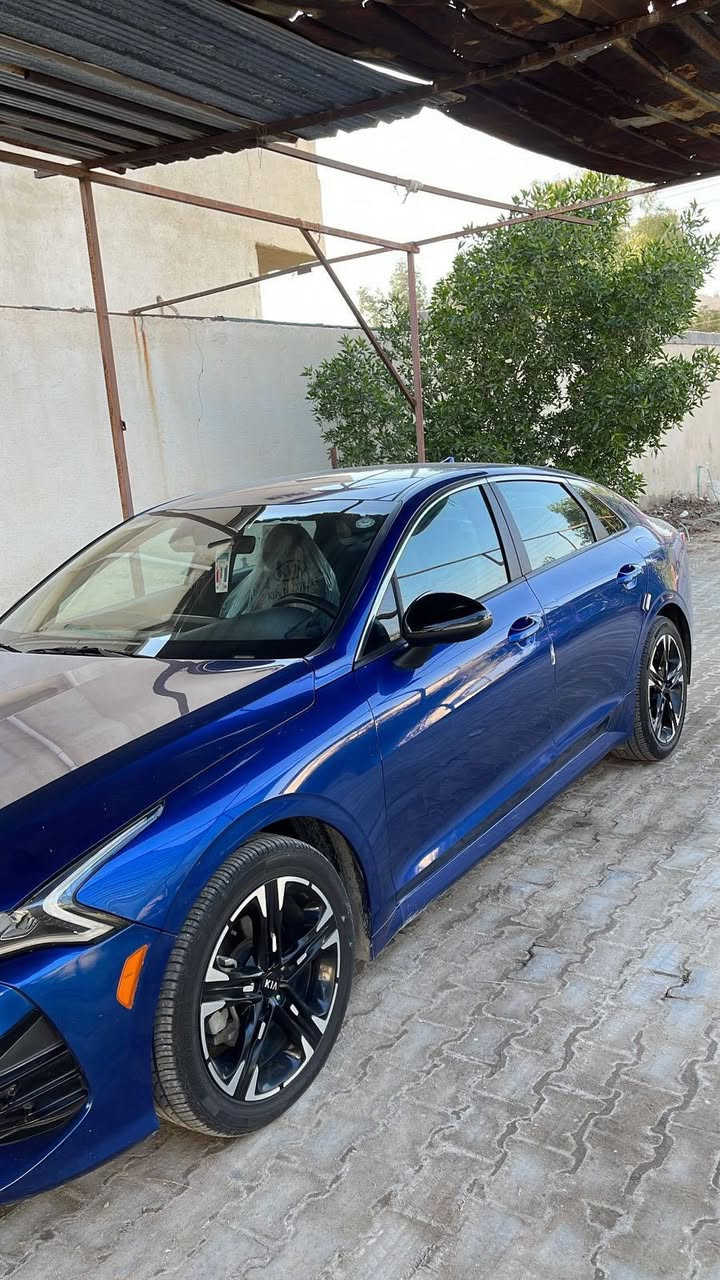 موديل 21رقم اربيل باسم شركه / مواصفاتGTline / محرك ١٦٠٠ تيربو / حادثه موضح بالصور سعرها ١٧٠ وبيه مجال الاتصال ***********
