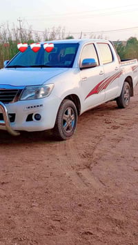 هايلكس • ٢٠١٤ • اوتماتيك