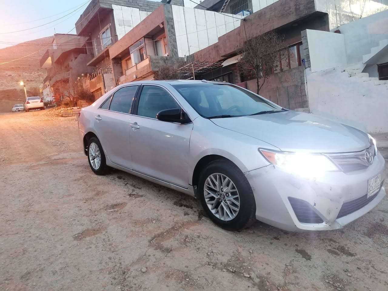 سلاوهاوریان ئەمسەیارەیە بۆفروشتن کامری دوبە نەموسە نەبراوە واتا ساغە سیبارجەی بویاسەیارەکەغە بیناوکرتن مودیلی2014کیر توماتیک عادی ئیکویە  ئاوینە کارەبا سەیارەکە زور بیمەسرەفە شوین سلیمانی سعر 70 کەلاومەعامەلی برایەنە ***********
