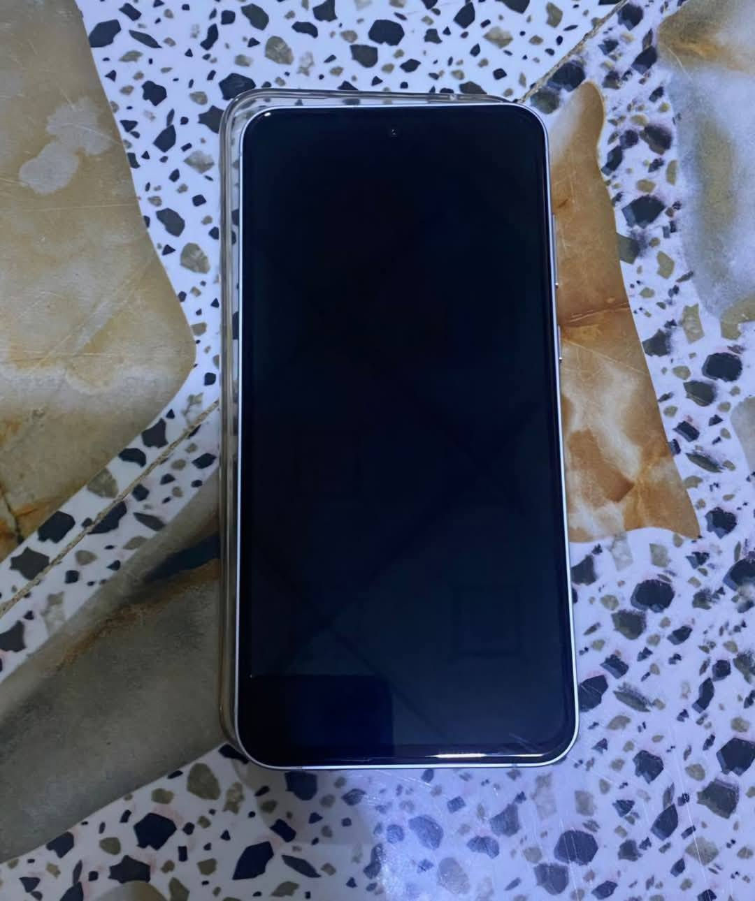 جهاز سامسونج A 55 نضيف مكفول من كلشي وبي ضمان سعره 400 وبي مجال شويه
 مكاني ناصريه شطره


**إذا كنت صاحب هذا الإعلان وتريد حذفه لأي سبب، رجاءا أرسل رسالة إلى الدعم الفني**