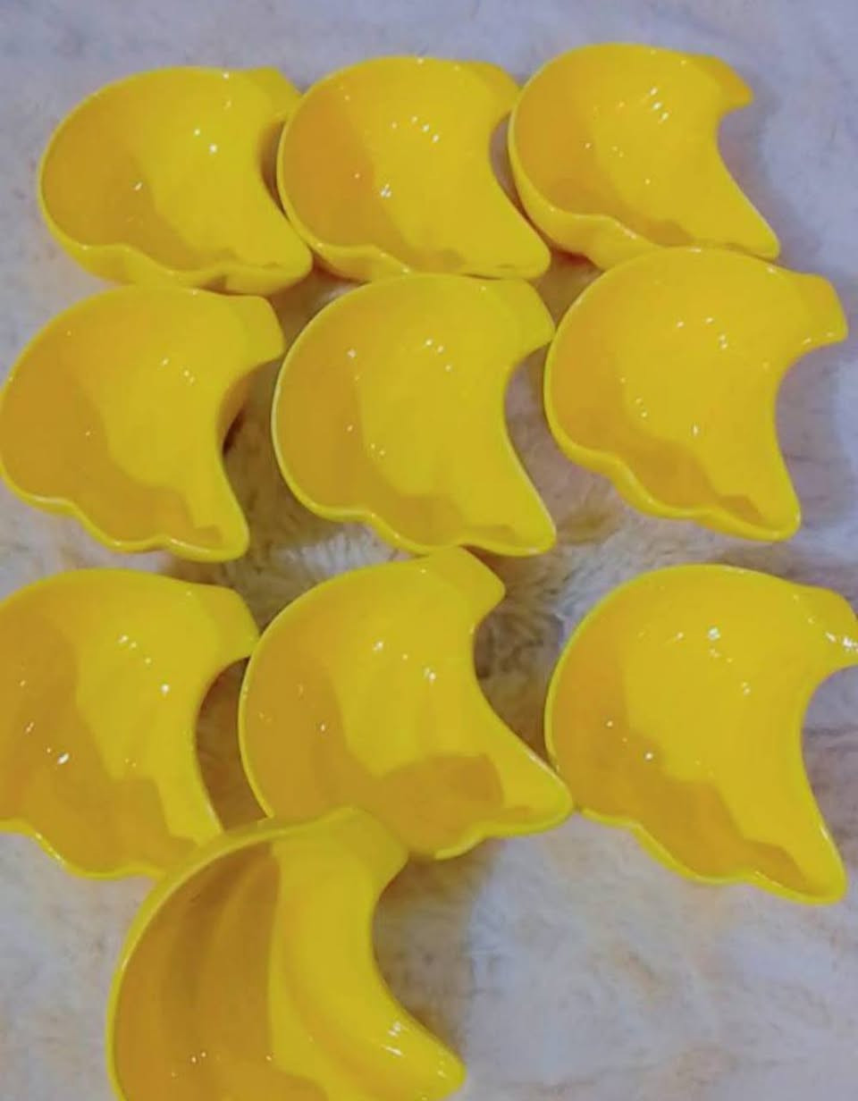 هلو بنات وصلت بضاعه جديده توصيل جميع المحافظات الاستفسار واتساب ***********
