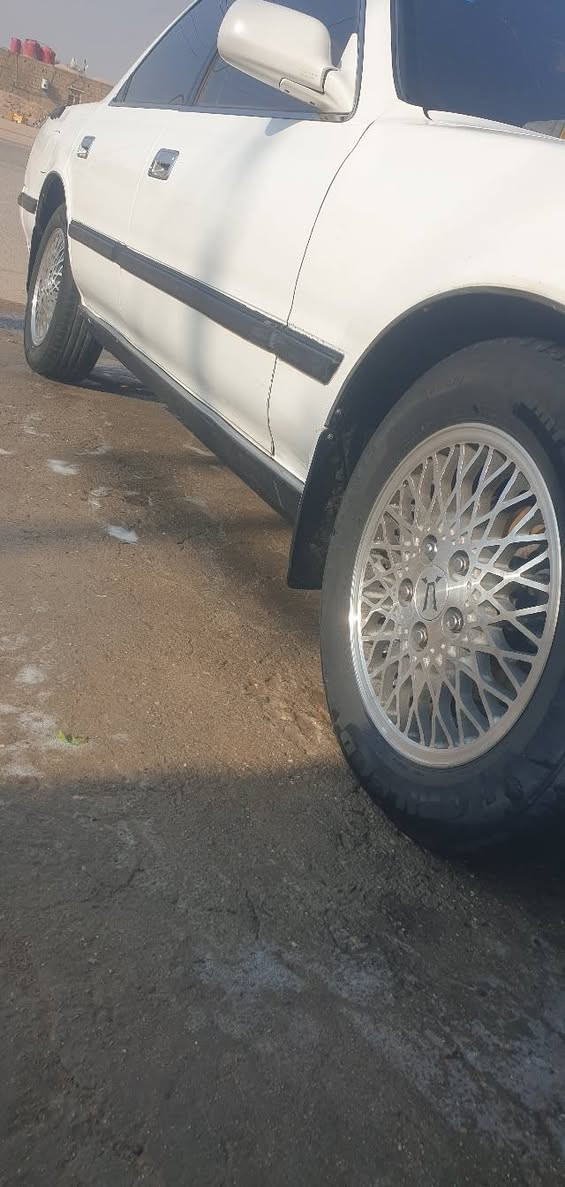 سلام عليكم سياره كرسته كصيف سياره كفاله من نقل جثه ومن ضربه بس بيها جمالق خلفي مثل ما وضح بل فيديو
مكينه وكير شرط وين ما تريد تفحص افحص حداده ٧٥ بل ميه سياره بسم ابن خالتي تحويل ثاني يوم سعر ٦٠ وبيها مجال عنوني البصره خور زبير نتصل وبيك خير ودلل 
***********
