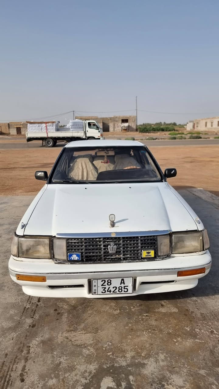 سلام عليكم هارتوب 1991
سنويه لل ٣٠ رقم نجف جاهزه للاخير بسمي رقم نكليزي مداور ثاني يوم بلاد السياره وكل ضرر مابيه حداديه تايرات تخم جديد كلش نضيفه كير مكينه شرط سعر ٤٠ قفل مكانه دوانيه ***********

