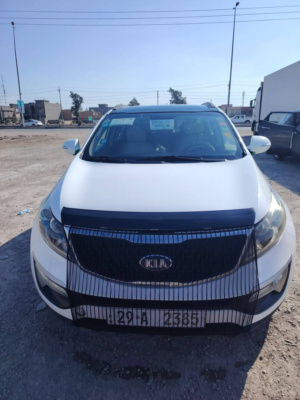 السلام عليكم سبورتج 2011 فول مواصفات للأخير تايرات جدد وصدرها جديد سياره فول الفول بس المكينه بيه تنقيص بس الله شاهد انطيك تراي وين ماتريد فقط تنقيص سعره 125 وبيه مجال للشراي وبخدمتكم العنوان واسط العزيزية وصارلي شهر من حولت رقمه الجديد وهزه جديده ورقم مميز والسياره بسمي وترهم مراوس
اخوان سونار مرفق 
وهذا رقمي *********** اخوان لاتخابرني تكلي شبيها مابيها هاي تفاصيل وسونار والشراي بخدمتة
