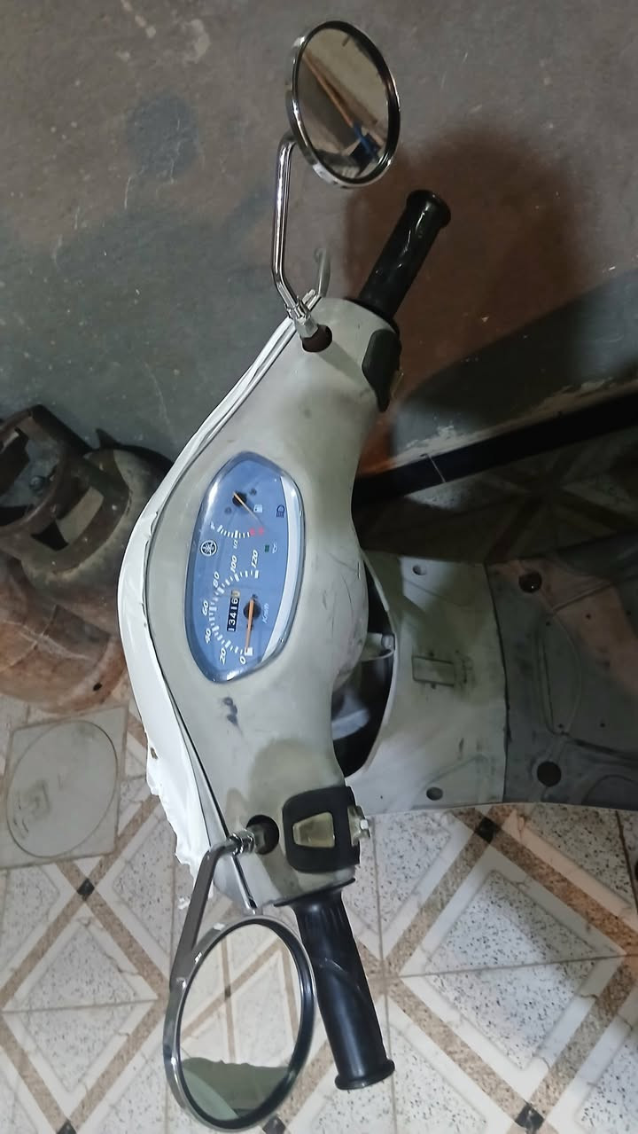 ماكس للبيع
منغولي حاوية دراجه بلادية مامفتوحه شرط برغي تجاري مابيهه 
ختم واحد بيع فقط 
سعر 825 
***********
مكاني سماوة
