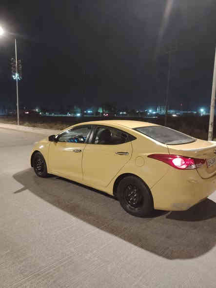 النترا موديل 13 خليجي / فول تنته سياره مكفولة كفاله مكينه1600 كفاله حداديه وتخم تایر كهربائيات تبريد شغال ثلج سنويه ال 30مشروع وطني وبسم خالي. السعر.  98.  وبيها. مجال. قليل. العنوان العماره. ***********. ***********
