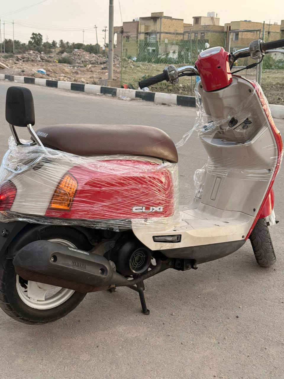 بوليسي حاوية رمبة ماماشيه متر بيش تنباع ب الحاوية أبيعك جوة سعرهه ***********
