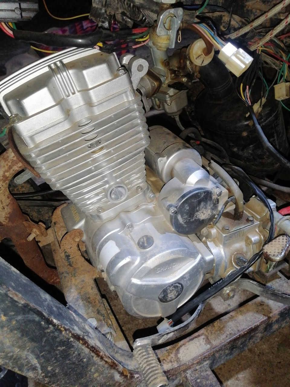 سلام عليكم شباب ستوته مديل ٢٠١٨ أوراق اصولي مكينتهه ٢٥ مامفتوحه الستوته مكفوله كفاله خاص مغلق اتصل ***********
