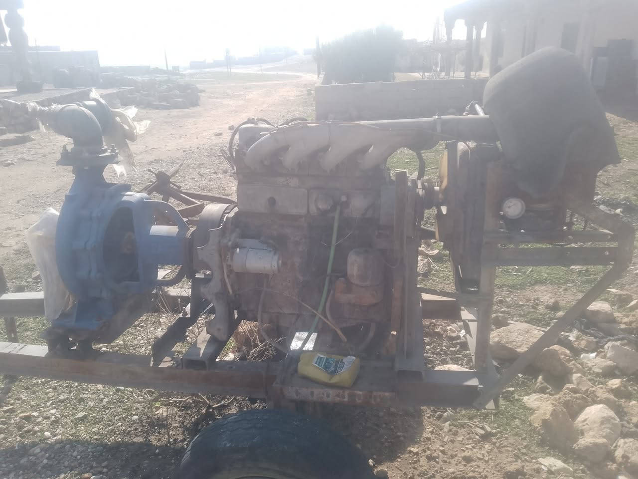 السلام عليكم للبيع مكينه عنتر جاهزه للشقل للاستفسار ***********
