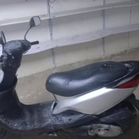 بريس للبيع دراجه نضيفه بس بيها عطل السعر 200 بيها مجال بسيط 0785419148...