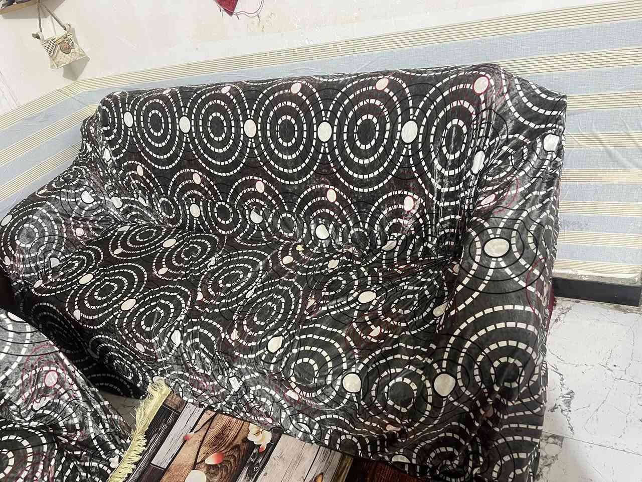 البيع ب١٥٠وبيهن مجال ٤قطع


**إذا كنت صاحب هذا الإعلان وتريد حذفه لأي سبب، رجاءا أرسل رسالة إلى الدعم الفني**