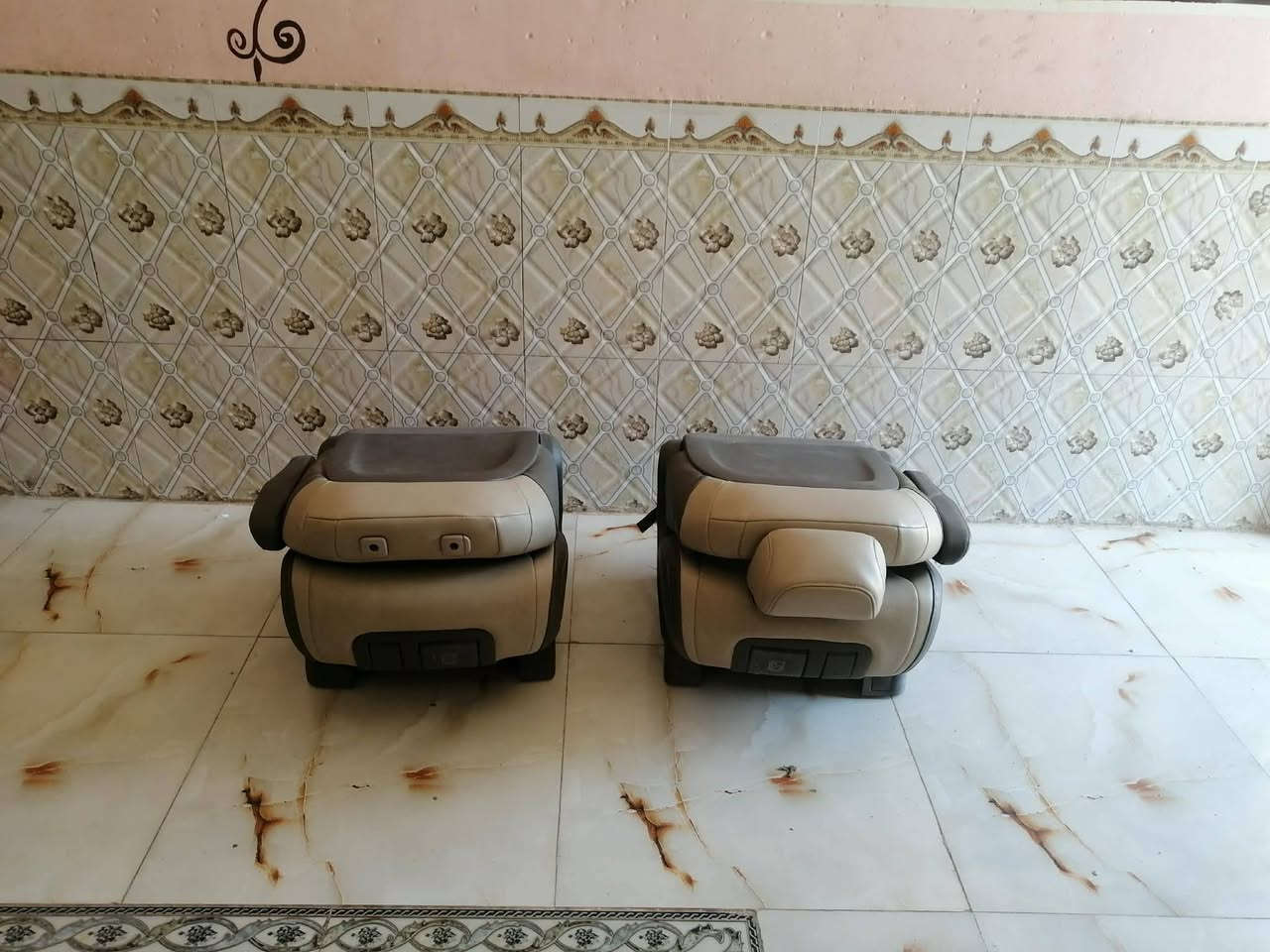 السلام عليكم
للبيع كشنتات كرنفال 

الاستفسار عل رقم 
***********///***********
