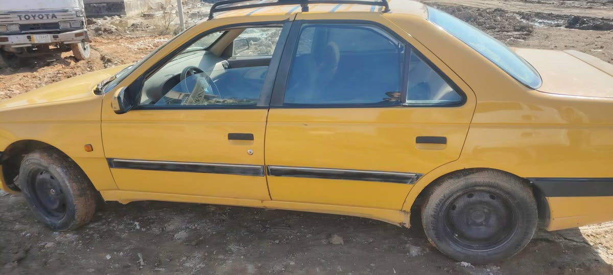 من بعد اذن الادمن المحترم للبيع بيجو موديل ١٦ رقم التلفون ***********
