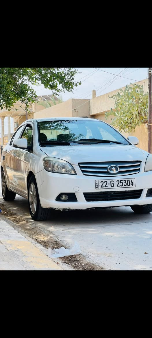 گريت ويل للبيع موديل 2014 گير عادي رقم وسنوية جديد بيه نص چاملق الخلفي فقط گير ومحرك شرط تايرات 4 جديد باتري جديد تدفئة 🔥 تبريد 🥶 دفتر بانزين بيه السعر( 65) وبيه مجال للاستفسار اكثر اتصل ***********
