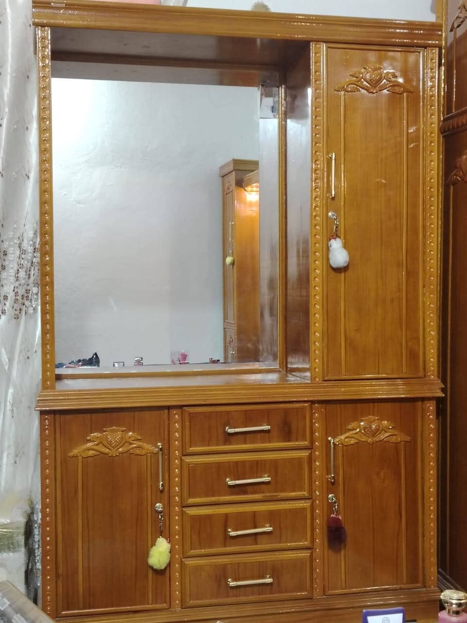 سلام عليكم غرفه مستخدمه شهر والتفاصيل اكثر اتصل (لحد يراسلني انه مكلف بل نشر) ***********
