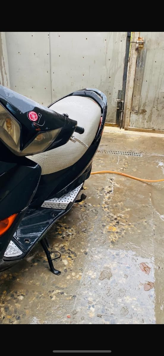 ثعلب مكينه 58 شلعه معدل
بيها بس كابريتر تجاري غير هاذا اي شي مابيها 
الهاتف : ***********
العنوان : بغداد الامين الثانيه 
السعر : 750 بيها مجال
