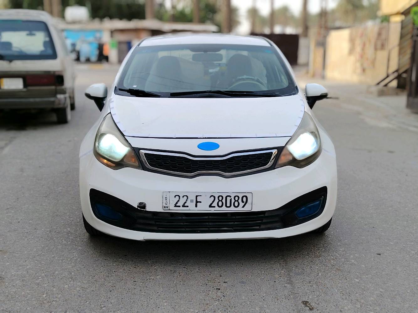 سلام عليكم 
كيا ريو 2012 خصوصي خليجي مرغوب محرك1600دوش مرغوب لاتنقيص ولا تبخير 
رقم اربيل  نكليزي 22 جديد سنوية لل2027 تحويل مباشر 
تخم تاير جديد تبريد شغال 
ملاحظة ( سياره بية رشات صبغ ) 
نص فول 
فول تحكمات استرين 
بلاتوث 
جام كهربائي 
داخل لوانين بيجي
محرك1600دوش 
شاير بلمري 
نظام ايكو 
مانع زلاق
تقليل وقود باقي بيه مواصفات 
العنوان بغداد الرصافة السعر 79 مناسب بية مجال البسيط 
رقم هاتف ***********