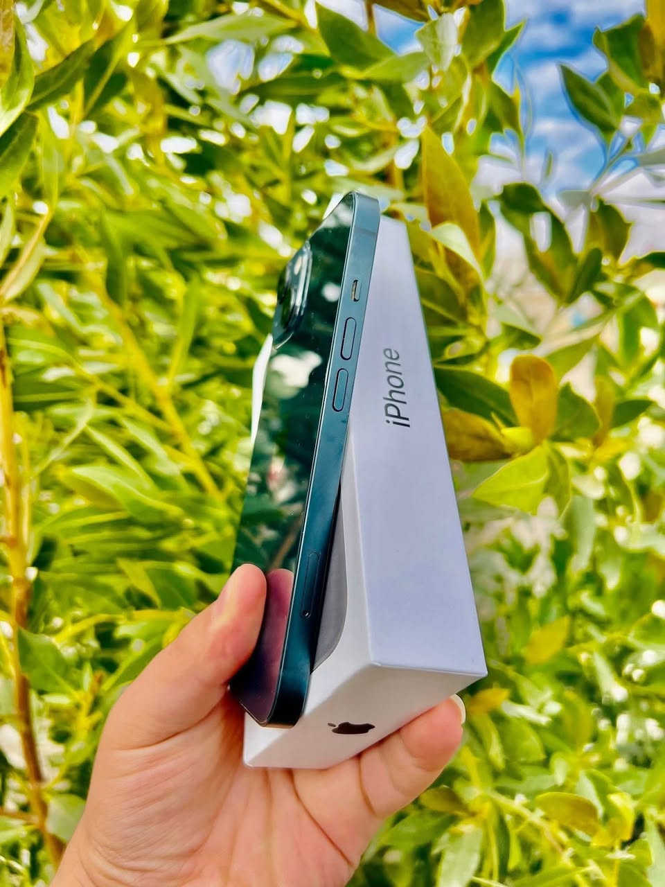 سلام عليكم
ايفون 13عادي للبيع ذاكره 128

بطاريه78

جهاز بلادي ممفتوح عربي. وتر بروف 

350

عنواني قطاع

***********
