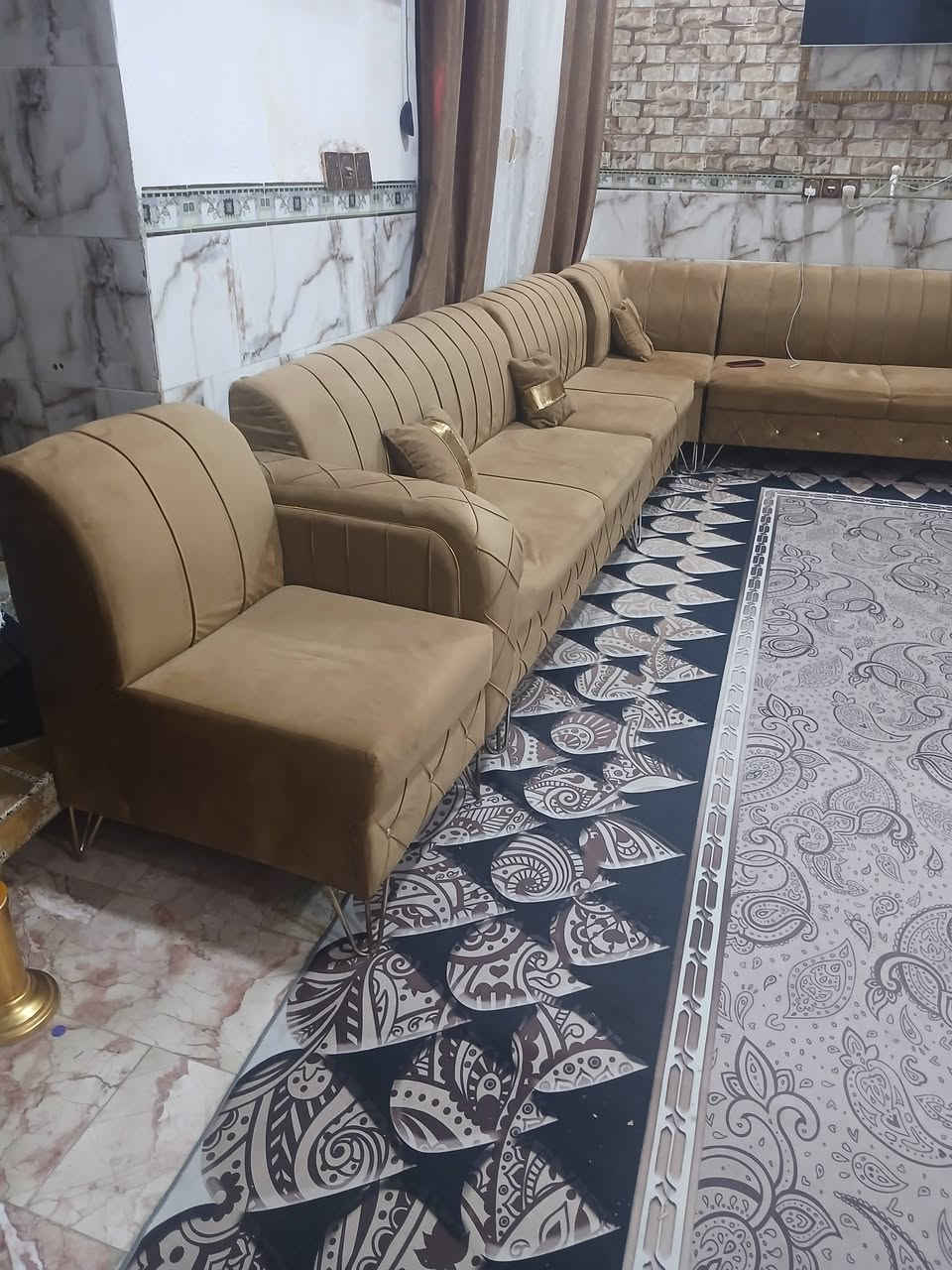 تخم للبيع عدد ٢ الاتصال ،،، ***********
